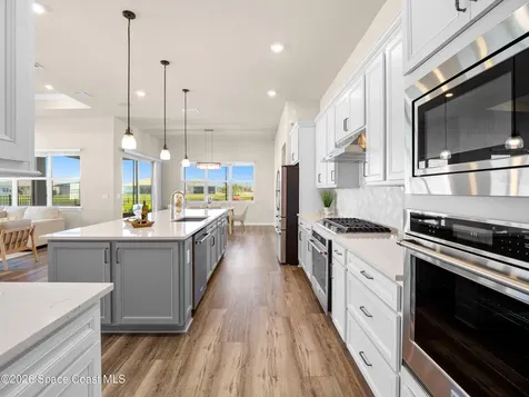 8969 Shoreline Avenue Melbourne FL 32940