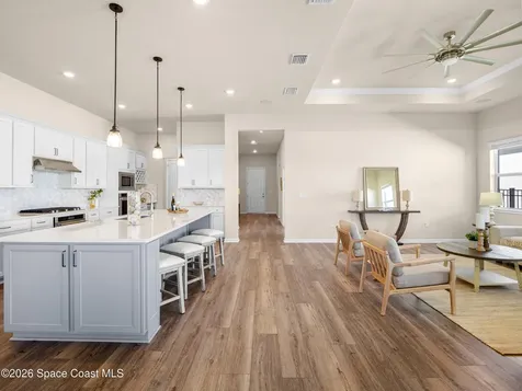 8969 Shoreline Avenue Melbourne FL 32940