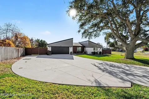 1345 Leslie Drive Merritt Island FL 32952