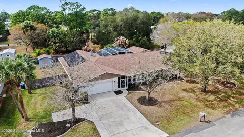742 Penguin Avenue NE Palm Bay FL 32907