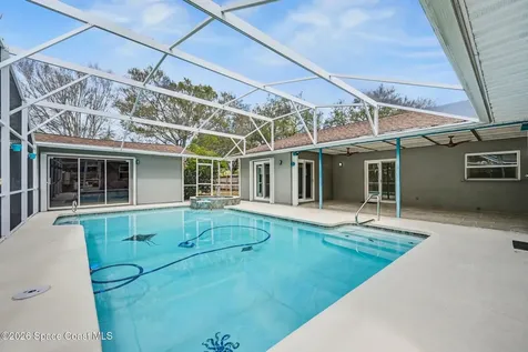 742 Penguin Avenue NE Palm Bay FL 32907