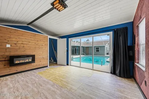 742 Penguin Avenue NE Palm Bay FL 32907