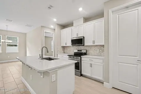 602 Napoli Way Howey-in-the-hills FL 34737