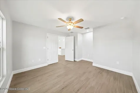 449 Wells Avenue SW Palm Bay FL 32908