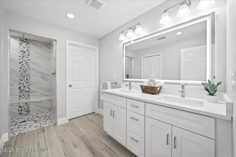 449 Wells Avenue SW Palm Bay FL 32908
