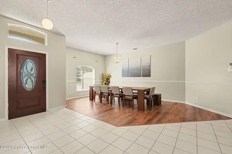 1932 Laramie Circle Melbourne FL 32940