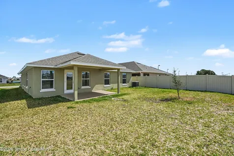 2542 Pinwherry Street NW Palm Bay FL 32907