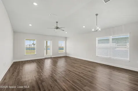 2542 Pinwherry Street NW Palm Bay FL 32907