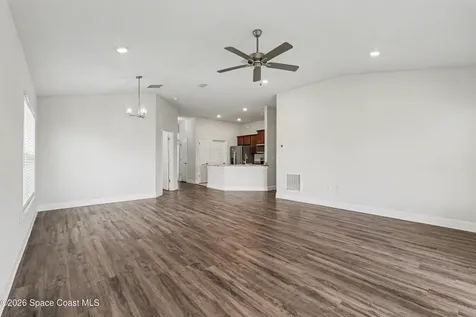 2542 Pinwherry Street NW Palm Bay FL 32907