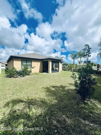 1214 Mineral Loop Drive NW Palm Bay FL 32907