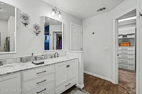 4595 Saint Brides Court Orlando FL 32812