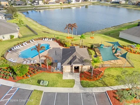 275 Guinevere Drive SW Palm Bay FL 32908