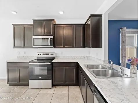 275 Guinevere Drive SW Palm Bay FL 32908