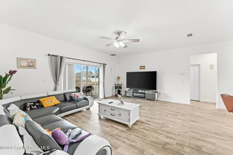 470 Galilean Avenue SE Palm Bay FL 32909
