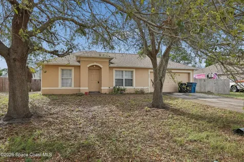 482 Borraclough Avenue Palm Bay FL 32907