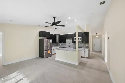 482 Borraclough Avenue Palm Bay FL 32907