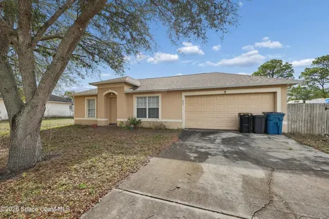 482 Borraclough Avenue Palm Bay FL 32907