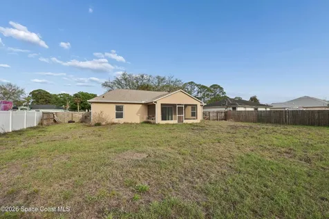 482 Borraclough Avenue Palm Bay FL 32907