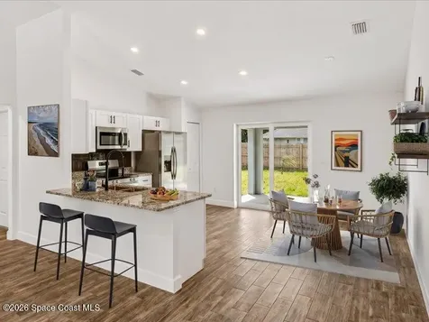 640 Roth Court SE Palm Bay FL 32909
