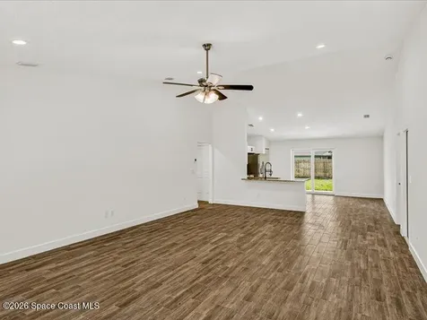 640 Roth Court SE Palm Bay FL 32909