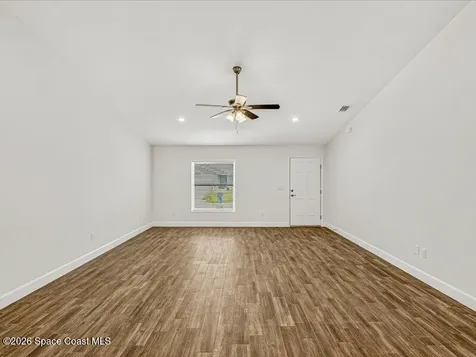 640 Roth Court SE Palm Bay FL 32909
