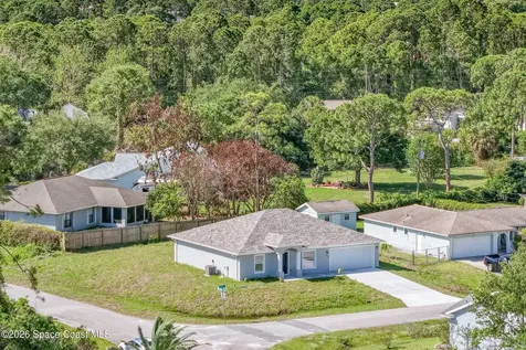640 Roth Court SE Palm Bay FL 32909
