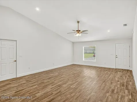 640 Roth Court SE Palm Bay FL 32909