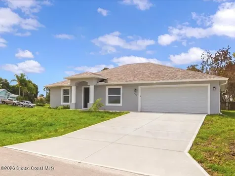 640 Roth Court SE Palm Bay FL 32909
