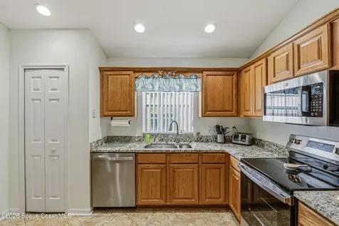 934 S Fork Circle Melbourne FL 32901