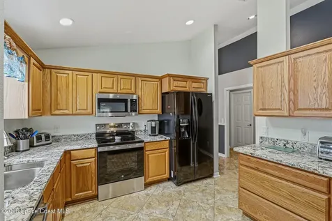 934 S Fork Circle Melbourne FL 32901