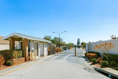 934 S Fork Circle Melbourne FL 32901