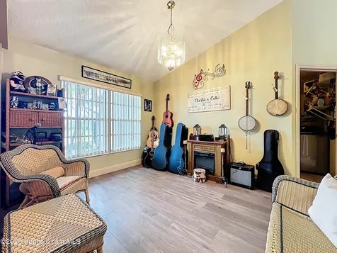 1110 Glendale Avenue NW Palm Bay FL 32907