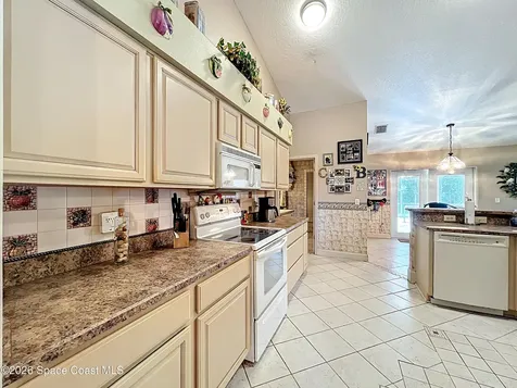 1110 Glendale Avenue NW Palm Bay FL 32907