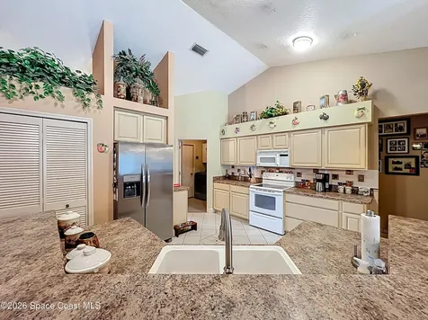 1110 Glendale Avenue NW Palm Bay FL 32907