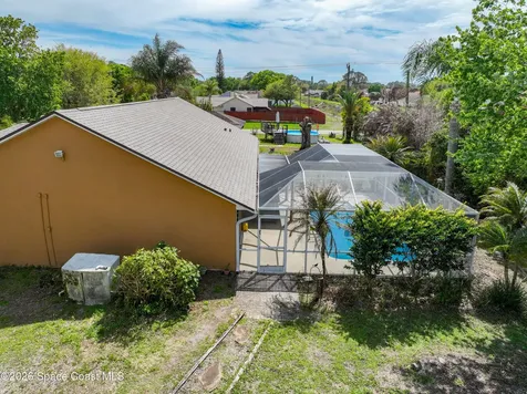 1110 Glendale Avenue NW Palm Bay FL 32907
