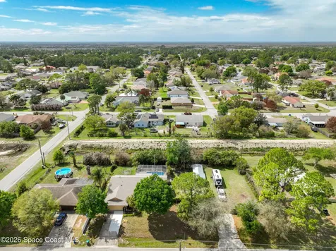 1110 Glendale Avenue NW Palm Bay FL 32907