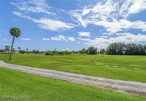 55 Woodland Drive Vero Beach FL 32962