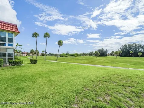55 Woodland Drive Vero Beach FL 32962