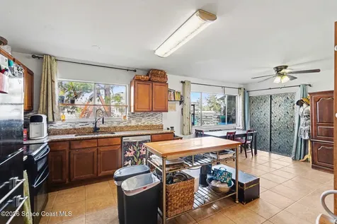 1076 Galty Circle NE Palm Bay FL 32905
