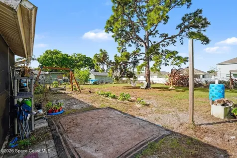 1076 Galty Circle NE Palm Bay FL 32905