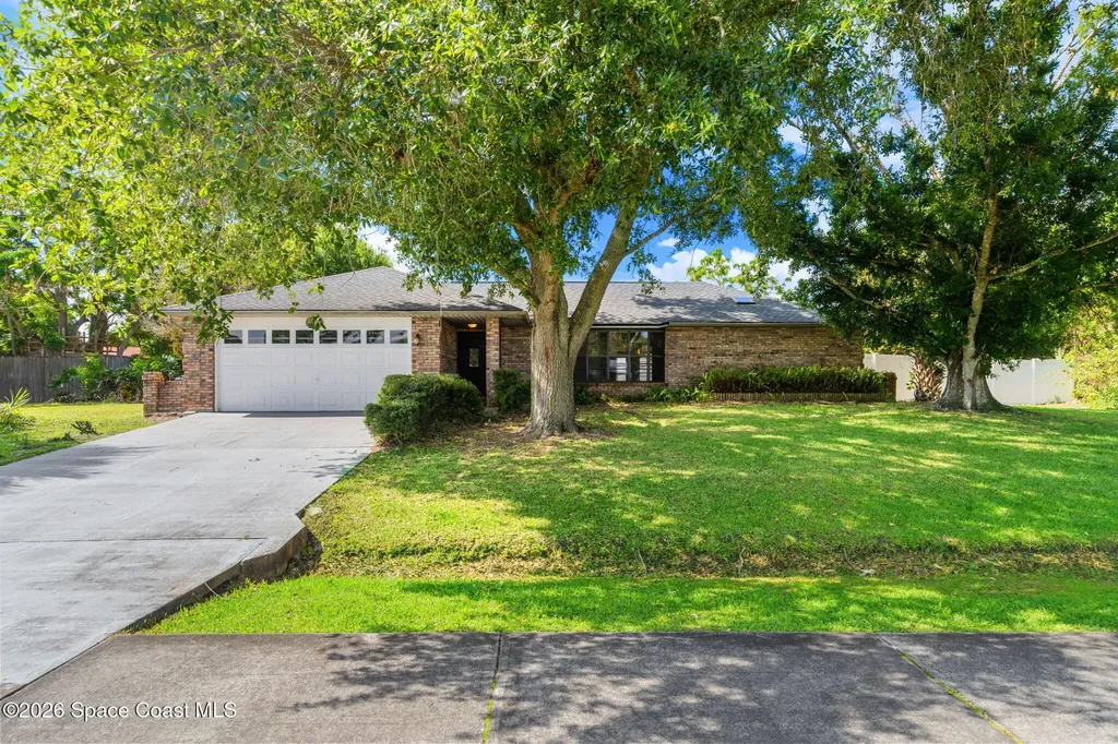 828 Emerson Drive NE Palm Bay FL 32907