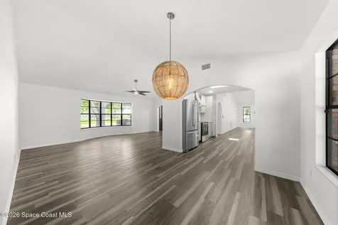 828 Emerson Drive NE Palm Bay FL 32907