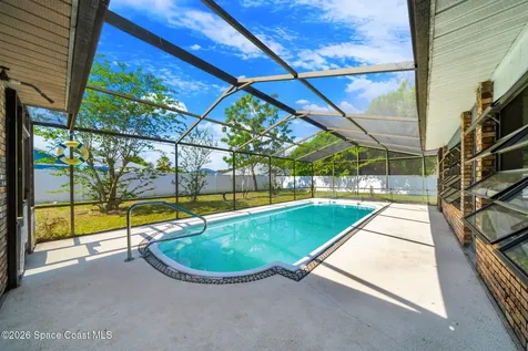 828 Emerson Drive NE Palm Bay FL 32907