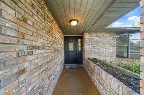 828 Emerson Drive NE Palm Bay FL 32907