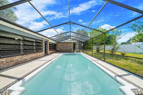 828 Emerson Drive NE Palm Bay FL 32907