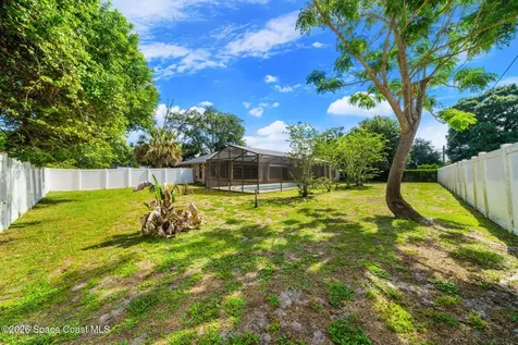 828 Emerson Drive NE Palm Bay FL 32907