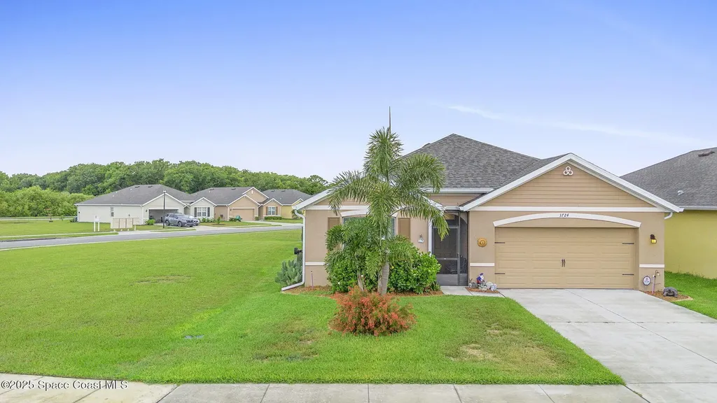 3724 Sandhill Crane Circle Mims FL 32754