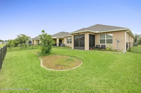 3724 Sandhill Crane Circle Mims FL 32754