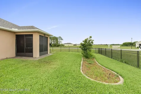 3724 Sandhill Crane Circle Mims FL 32754