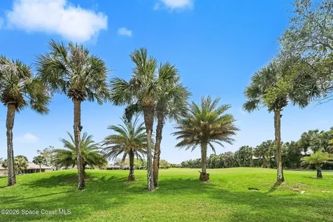 1071 Continental Avenue Melbourne FL 32940